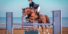 Jump’EM revient du 23 au 25 mai 2025 sur la plage de Ouistreham Jump’EM revient du 23 au 25 mai 2025 sur la plage de Ouistreham